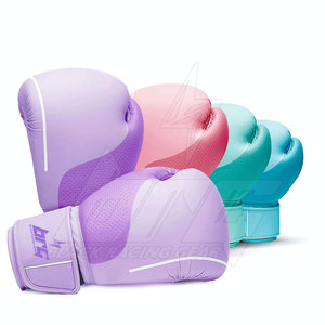 Guantes de Boxeo Personalizados con su Propio Diseño, Hechos en Pakistán, Impermeables, de Color Sólido - Product Image 4