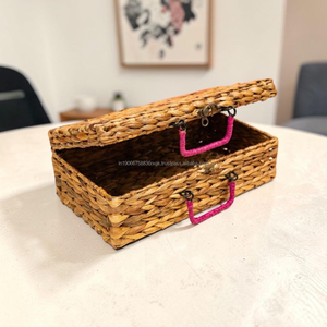 Panier de rangement pour vêtements en osier naturel fait main et écologique avec couvercle à charnières 12x7x4 pouces, idéal pour la maison, cadeau, vente en gros, OEM - Product Image 1
