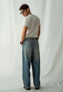 FLY HUMBLE SPORTSWEAR Jeans de Mezclilla Formales para Hombre, Corte Recto, Cintura Media, 100% Algodón, Transpirables, Ligeros, OEM, Venta al Por Mayor - Product Image 3