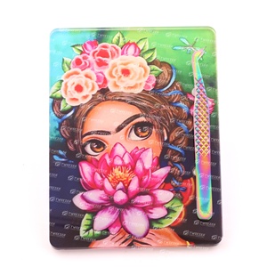 Azulejo de pestañas acrílico con forma de mariposa con soporte de pinzas magnéticas, paleta de pestañas, bandeja de pegamento para extensiones de pestañas - Product Image 4