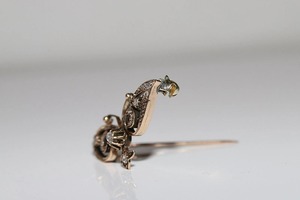 Broche de mariposa con diamante cultivado en laboratorio, corte rosa, chapado en oro de 14k sobre plata 925, para mujeres y hombres. - Product Image 4