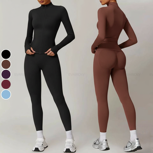 Conjunto de Yoga y Gimnasio sin Costuras de Moda 2026 para Mujer, Ropa Deportiva de Alta Elasticidad, Dos Piezas - Product Image 4