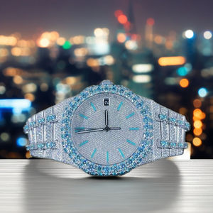 Reloj de Diamantes Moissanite con Incrustaciones de Alta Calidad para Exportación, un Elegante Reloj de Moda para Regalo de Cumpleaños y Aniversario, Disponible al Mejor Precio - Product Image 1