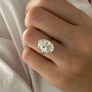 Bague de fiançailles solitaire en diamant de laboratoire ovale de 4 carats, certifiée IGI, or 14 carats, bijoux de luxe pour mariage et anniversaire - Product Image 3