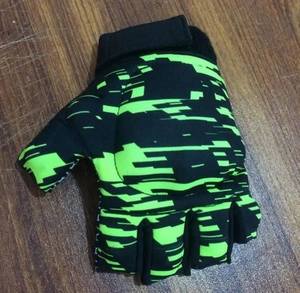 Eoin Winston Sports Professional Field Hockey Gloves Unisex Structured Design Best Grip High Comfort Maximum Hand Outdoor Sports - Product Image 4