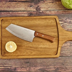 Planche à découper et planche à hacher en bois naturel écologique REHMAN CRAFT avec poignée intégrée, épaisseur 1,5 cm, passe au lave-vaisselle - Product Image 2