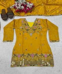 Conjunto de palazzo de satén de seda con bordado elegante y dupatta para mujer, vestido de fiesta de boda indio pakistaní 86086 MARUTI 33-(MT-4027) - Product Image 3