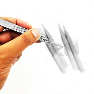 Pinzas Profesionales de Acero Inoxidable para Extensión de Pestañas RMI, Agarre de Diamante, Puntas Puntiagudas de Precisión, Logotipo Personalizado, Modelo Plateado - Product Image 5