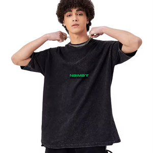 ผู้ผลิตขายส่งเสื้อยืดคอตตอนผู้ชายทรงโอเวอร์ไซส์ แขนสั้น ผ้าถักเนื้อนุ่ม สีพื้น สำหรับฤดูร้อน รับสั่งทำตามแบบ - Product Image 1