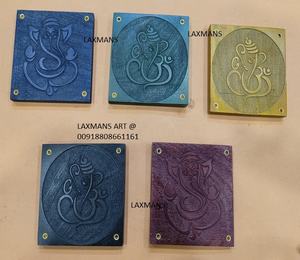 Quemadores/soportes de varitas de incienso redondas impresas con diseño tallado en madera de mango, proveedor mayorista de la India, recogedores de cenizas de incienso de madera - Product Image 1