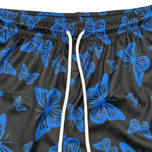 Pantalones cortos de malla ligera con cintura elástica y tacto suave, que ofrecen fácil movimiento y comodidad durante todo el día. - Product Image 3