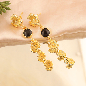 Boucles d'oreilles pendantes en laiton plaqué or 18 carats, style punk, motif fleur découpée, 62 mm, à fermoir poussoir, bijoux pour femme, cadeau idéal - Product Image 6
