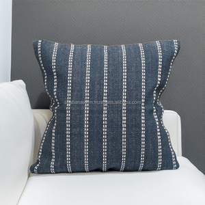 Housse de coussin blanche moderne et écologique tissée à la main coussin élégant pour la décoration intérieure en provenance directe d'Inde - Product Image 6