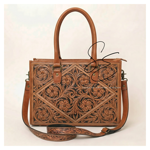 Bolso Tote de Cuero Repujado Hecho a Mano, Bolso de Cuero Genuino con Múltiples Compartimentos, Bolso Bandolera con Correa Repujada, Bolso de Cuero Estilo Boho - Product Image 1