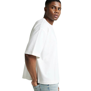 Camiseta blanca de algodón extragrande para hombre, de manga corta, cuello redondo, informal, lisa, de alta calidad, para uso casual. - Product Image 3