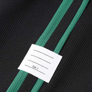 Ensemble de survêtement décontracté pour homme avec col sweat-shirt et pantalon, idéal pour le sport, le basketball et comme ensemble de survêtement. Nouveauté, vente en gros, également disponible pour femme. - Product Image 5