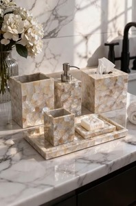 Ensemble de salle de bain en résine, accessoires de salle de bain en résine, ensemble moderne de luxe en résine faite à la main - Product Image 3