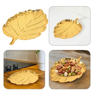 Bandeja de Servicio de Metal Dorado con Forma de Hoja de Lujo al por Mayor, Plato para Hotel con Elegante Textura Martillada, Centro de Mesa Decorativo - Product Image 5