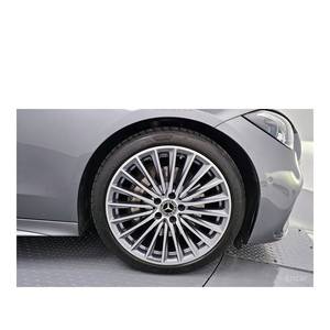 Mercedes-Benz Clase C C300 4MATIC AMG Line 2023, 18,154 km, Caja de Cambios Automática, Volante a la Izquierda, con Cámara Trasera - Product Image 5