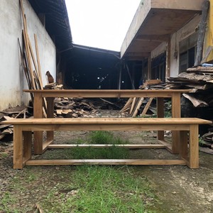 Table à manger en teck massif d'Indonésie, moderne, rectangulaire, résistante à l'eau, aux UV et durable, pour patio et jardin. - Product Image 5