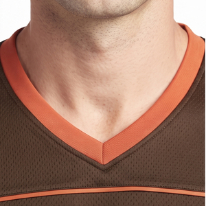 Camiseta de lacrosse de malla con cuello en V para hombre, camiseta de lacrosse estampada por sublimación, camiseta de lacrosse de manga corta para hombre - Product Image 4