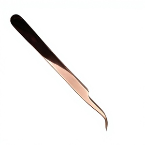 Pinzas de oro rosa con punta superfina, herramienta de precisión para aplicación de pestañas, ligeras, fáciles de usar, modelos más vendidos, logotipo personalizado. - Product Image 4
