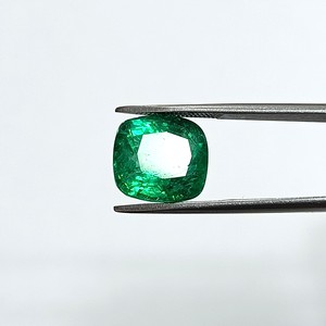 Esmeralda Verde de 5.51 Quilates, Corte Cojín, de Zambia, Gema ECHHW-259 - Product Image 3