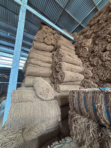 Red de fibra de coco/Red de fibra de coco de alta calidad: fibra natural 100%, ideal para la estabilización y protección del suelo/Sra. Lima - Product Image 5