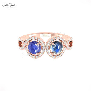 Anillo de compromiso de oro de 14k para mujer con doble halo, 0.9 CTW, con piedra cabujón redonda, piedra lunar arcoíris y diamantes. - Product Image 2
