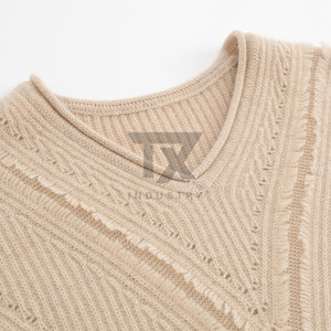 Pakistan Manufactured Solid Color <b>Women's</b> <b>Cardigan</b> <b>Sweaters</b> with Front Logo Customizable Design - Product Image 4