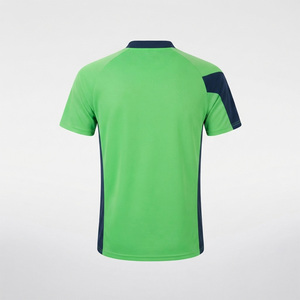 เสื้อโปโลแขนสั้นสีเขียวสำหรับผู้ชาย ทรงสปอร์ต ผ้าถักแห้งเร็ว ทรงปกติ - Product Image 4