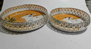 Set de plateaux de pichwai vache jaune argent allemand pour cadeaux plateaux décoratifs pour les festivals ensemble de plateaux de pooja - Product Image 3