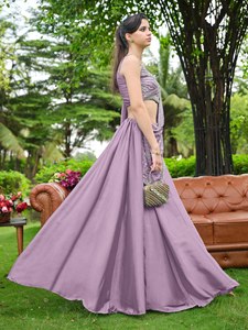 Conjunto de Lehenga con Cuentas Moradas, Blusa Bordada sin Mangas, Falda Drapeada, Traje Tradicional Indio para Bodas y Fiestas - Product Image 4