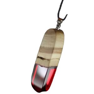 Artículos de Venta caliente Collar con colgante de resina de madera de moda Logotipo de personalización y diseño de personalización disponible - Product Image 1