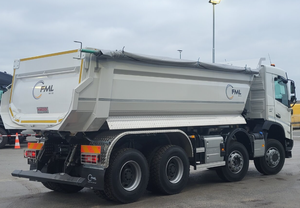 Produit phare : Camion benne Volvo FMX 460 8X6 KH d'occasion, parfaitement entretenu, prêt à l'emploi - Product Image 3