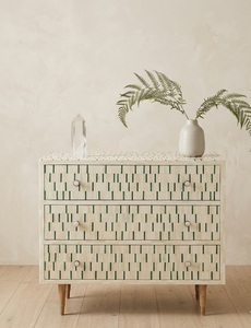 Aparador Moderno de Madera Maciza con Incrustaciones de Hueso, Cajonera de Almacenamiento de Tres Niveles, Cómoda Tallada para Dormitorio, Sala de Estar, Comedor - Product Image 1