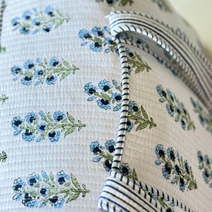 Cotton Floral Duffle <b>Bag</b> With Zipper Closure Large Capacity <b>Travel</b> Weekender Tote Shoulder <b>Bag</b> - Product Image 3