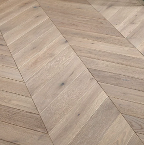 Suelo de roble ahumado en forma de chevron (acabado mate) - Product Image 4