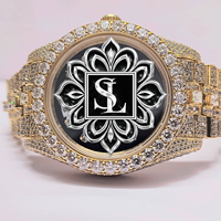 Montre bicolore glacée avec bracelet de 20 mm et mouvement à quartz en gros |   Diamant Moissanite serti à la main |   Bijoux Hip Hop de luxe plaqués or pour hommes