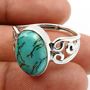 925 Sterling Silver Bezel Setting Unisex <b>Ring</b> With Oval Cut <b>Turquoise</b> Gemstone Pretty Bohemian <b>Ring</b> Perfect For Everyday Wear - Product Image 3