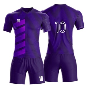 Conjunto de Ropa Deportiva de Fútbol Personalizada, Transpirable, de Secado Rápido, Antideslizante, Suave al Tacto, Duradera y de Alta Elasticidad para Adultos - Product Image 4