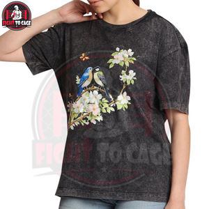 Nueva Llegada Camiseta de Algodón 100% de Alta Calidad con Lavado Ácido y Estampado Floral de Aves, de Manga Corta y Tejido Pesado para Mujer - Product Image 2