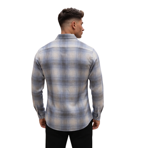 Chemise en flanelle à carreaux gris bleu clair pour homme, manches longues, boutonnée, décontractée, tissu brossé doux, streetwear d'extérieur - Product Image 2