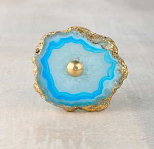 Boutons de meuble en agate naturelle de luxe sur mesure, forme libre, pierres précieuses artisanales, poignées de tiroir, décoration d'intérieur colorée, agate faite à la main - Product Image 2