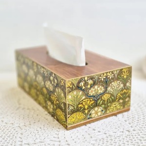 Caja de pañuelos de madera con forma rectangular, diseño floral, duradera y portátil, para hotel - Product Image 1