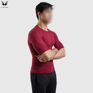 Camiseta de Manga Corta de Color Marrón Sólido de la Más Alta Calidad con Precio Razonable, el Mejor Proveedor, Nueva Llegada, Servicio OEM - Product Image 3