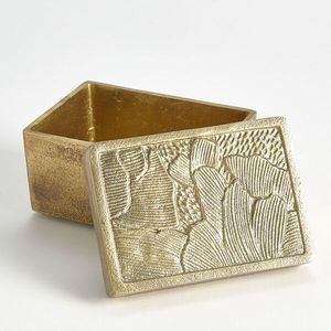 Royal Peacock Feather Embossed Brass Trinket <b>Box</b> Handcrafted Gold Decorative Jar <b>with</b> Ornate Finial <b>Lid</b> Kitchen Home <b>Storage</b> <b>Box</b> - Product Image 4