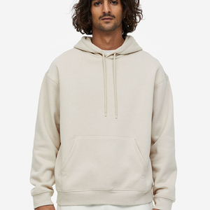 Sudadera con capucha OEM de manga larga con bolsillo canguro, logo estampado y efecto desgastado, de tela gruesa y corte oversize. - Product Image 4