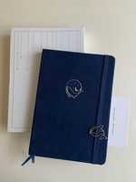 Meilleur cahier personnalisé en cuir de taille A5 à couverture rigide imprimé Horizontal élastique plus proche reliure thermique tissu papier métal raccord