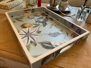 Bandeja de madera impresa de diseñador floral hecha a mano, compra de suministros de catering de madera decorativos para servir comida - Product Image 3